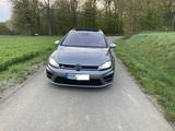 Volkswagen Golf 7R Variant, ACC, Pano, Sportfahrwerk 19"  - Volkswagen Golf: 7 Variant