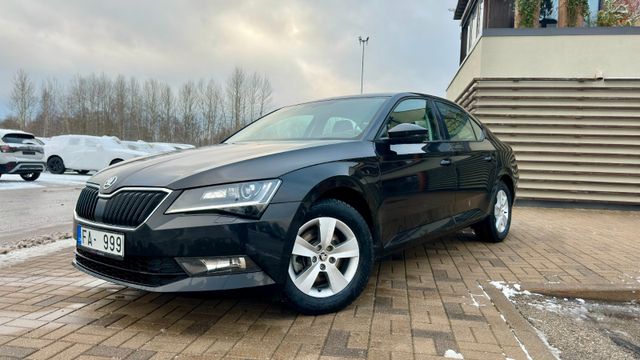 Skoda Superb 2.0 TDI SCR DSG Ambition Ambition