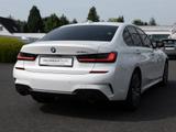 BMW 330e M-Sport HUD LASER LED W-LAN NAVI HGSD H/K - BMW 330: Limousine