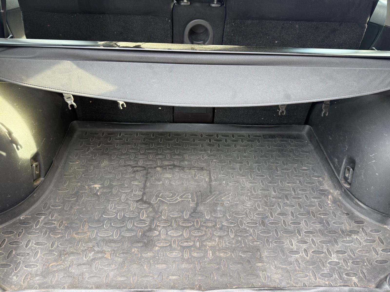 Toyota RAV4 2.0 VVT-i 152 ch 4x4 Sol • Boîte auto • Clim auto • Régulateur • Jantes alliage