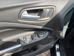 Fahrzeugabbildung Ford Kuga 1,5 4x4 ST-Line AT Sony-Sound Kamera WKR