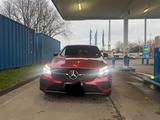 Mercedes-Benz GLC 350 d 4MATIC AMG Line Coupé Autom. AMG Line - rote Mercedes-Benz GLC-Klasse