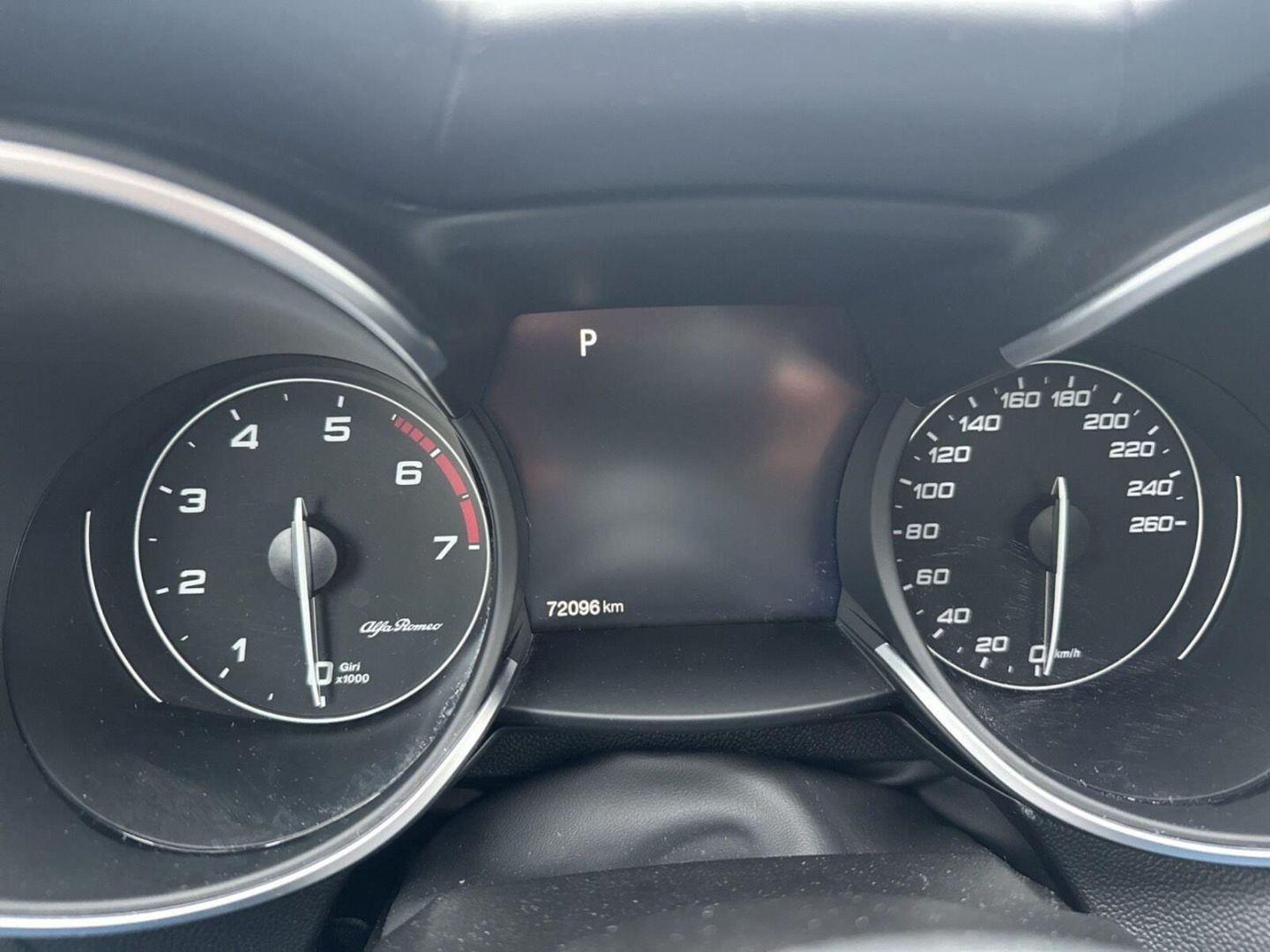 Fahrzeugabbildung Alfa Romeo Stelvio Super Q4 -Panoramadach-Xenon-AHK-