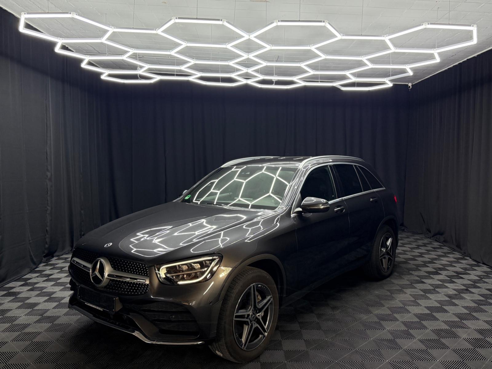 Mercedes-Benz GLC 300*4Matic*AMG LINE*VIRTUAL*SOUND SYSTEM*