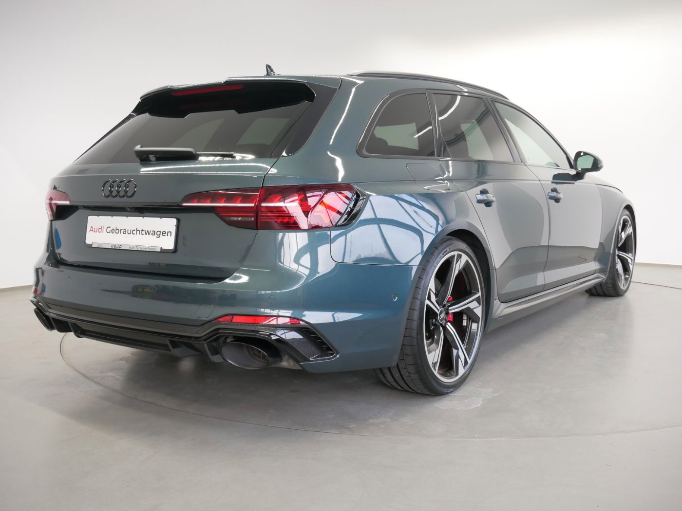 Audi RS4 - Bild 6