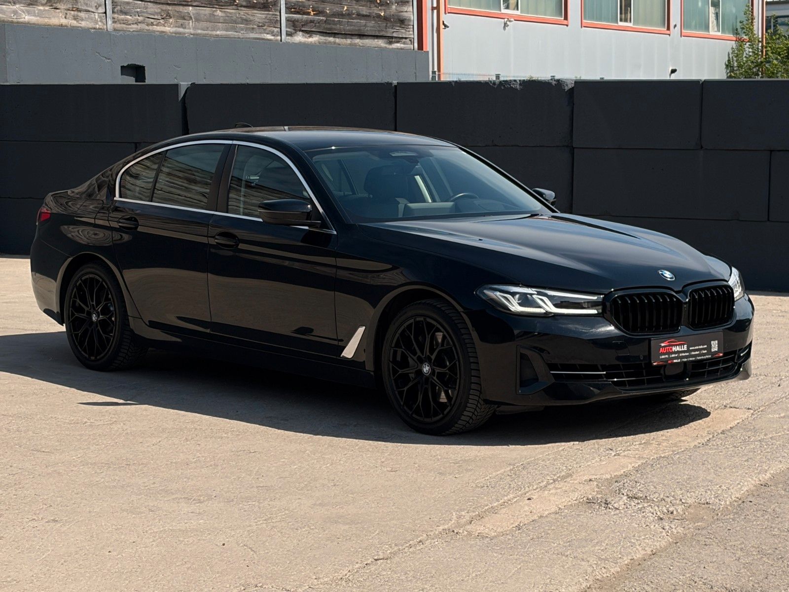 Fahrzeugabbildung BMW 540i Aut. Leder HuD Adap. LED CAM ACC H&K AHK