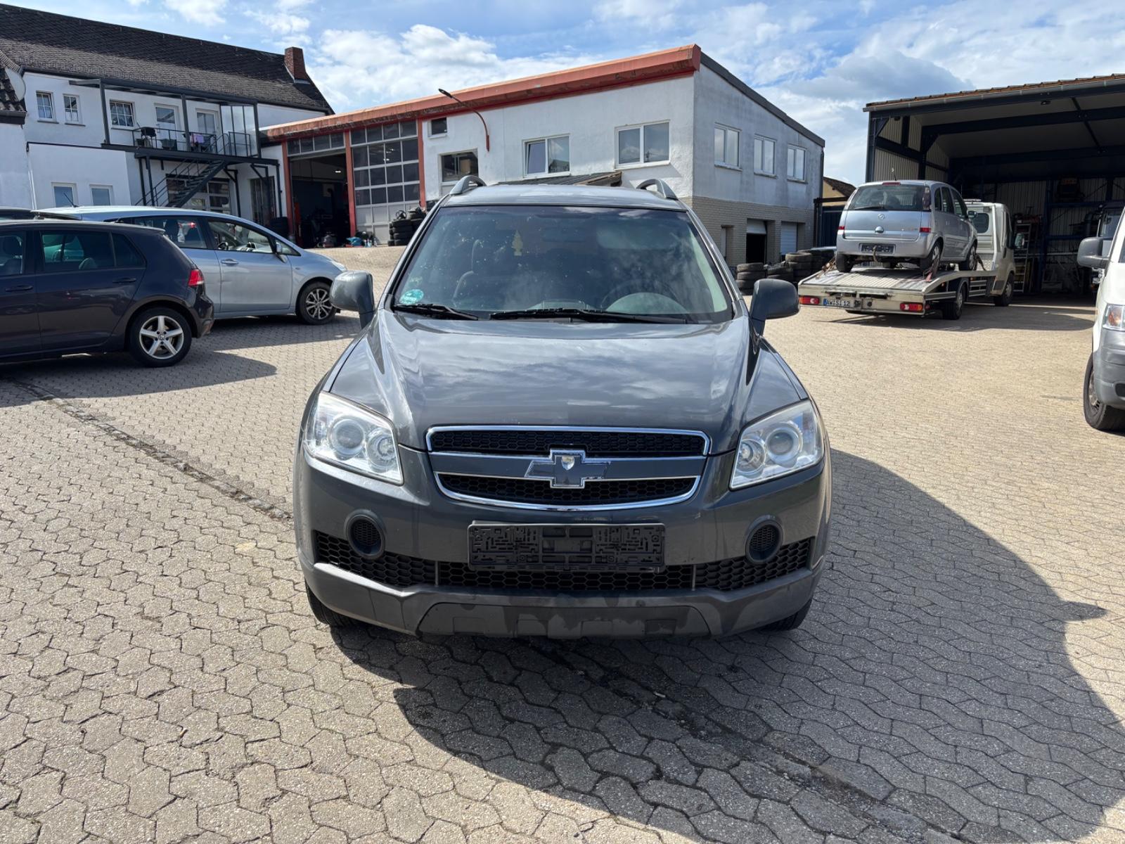 Chevrolet Captiva 2.4 LS 2WD