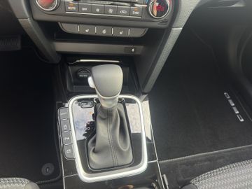 Kia cee'd SW 1.5T DCT Elektr. Heckkl. * JBL-Sound*