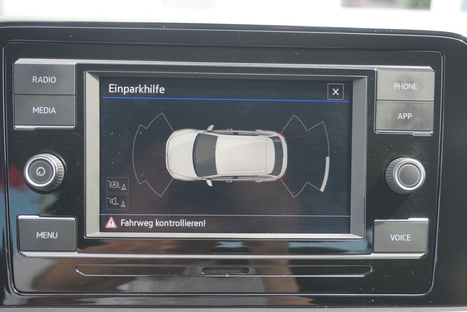 Volkswagen T-Roc 1.0 Life LED Sitzheizung DAB Klimaaut., миниатюра 30