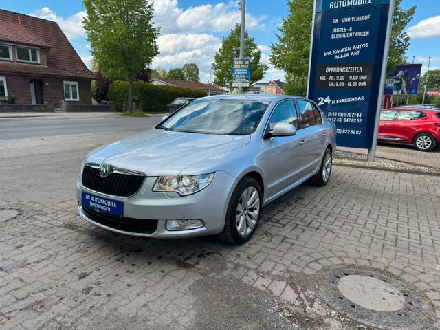 Skoda Superb 1.8 TSI DSG Elegance Leder Navi Xenon 1.H