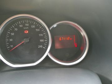Dacia Sandero II Stepway Celebration 1 Hand