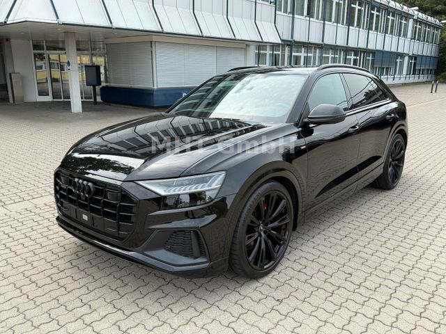 Audi Q8 50 TDI Quattro Competition plus *Voll*