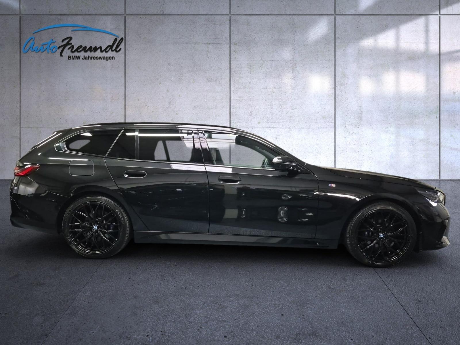 BMW 520d xDrive M Sport *20 Zoll*Pano*AHK*Iconic*