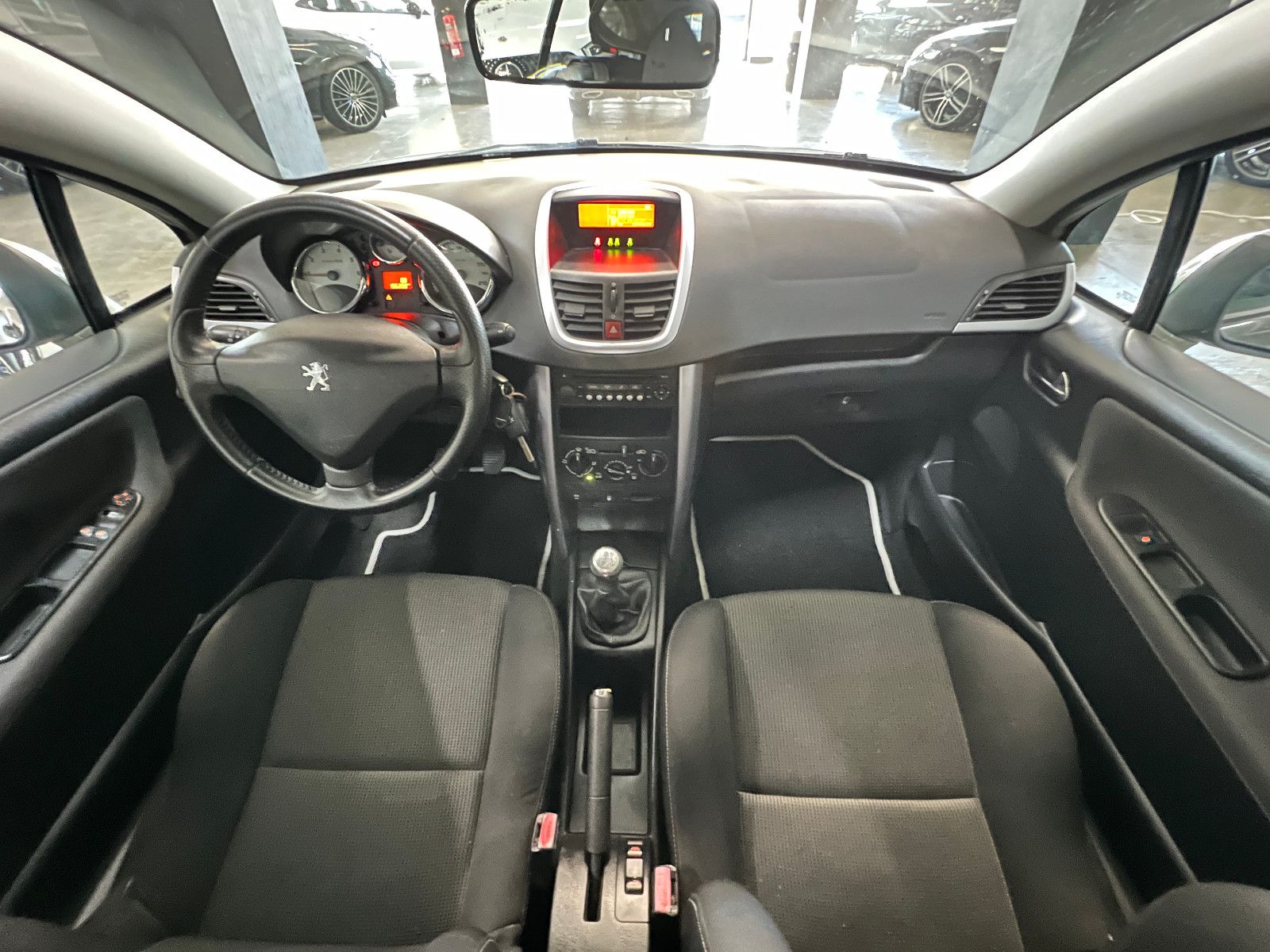 Peugeot 207 Cabrio Sport KLIMA 2.950 € NEW REPERATURE
