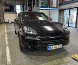 Porsche Cayenne SEHR SAUBER TOP PANO CARPLAY usw. - Porsche: Us