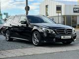 Mercedes-Benz E 250T CDI 4Matic AMG AHK NAVI LED - Mercedes-Benz E 250 mit Diesel-Antrieb: Kombi