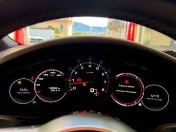Porsche Cayenne - 11