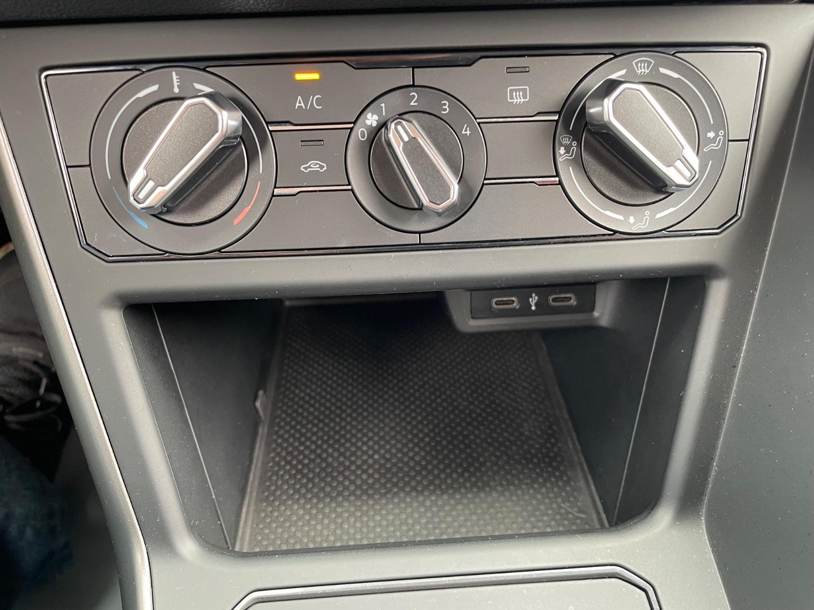 Volkswagen Polo VI Comfortline 1,6 TDi/Kamera/CarPlay/Klima, миниатюра 30