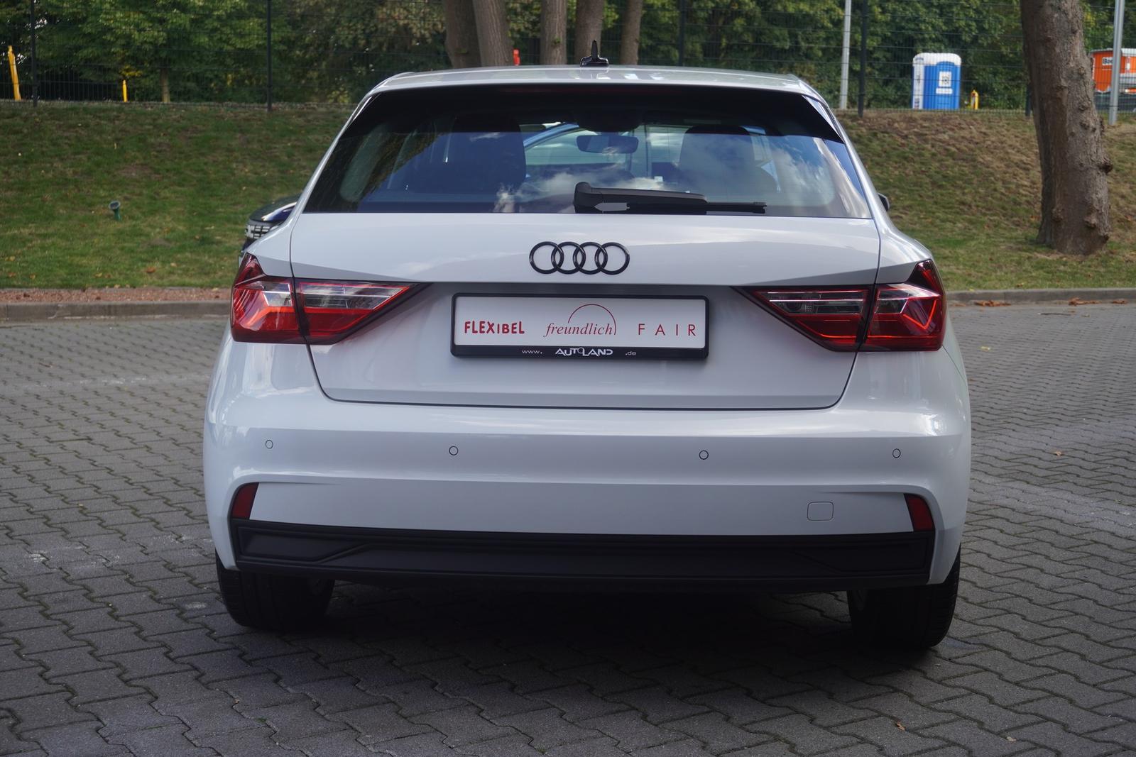 Audi A1 Sportback 30 1.0 TFSI basis DSG Klimaaut. PDC, миниатюра 6
