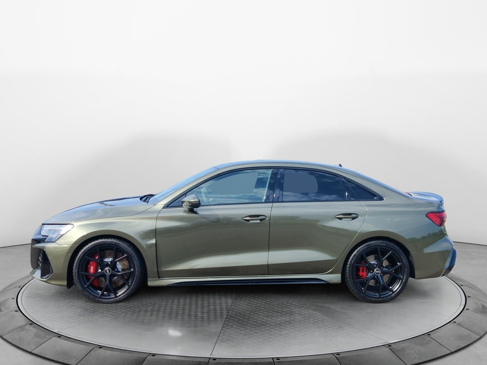 Audi RS 3 Limousine 294 kW TFSI quattro *Oakgrün Met. imagem 2