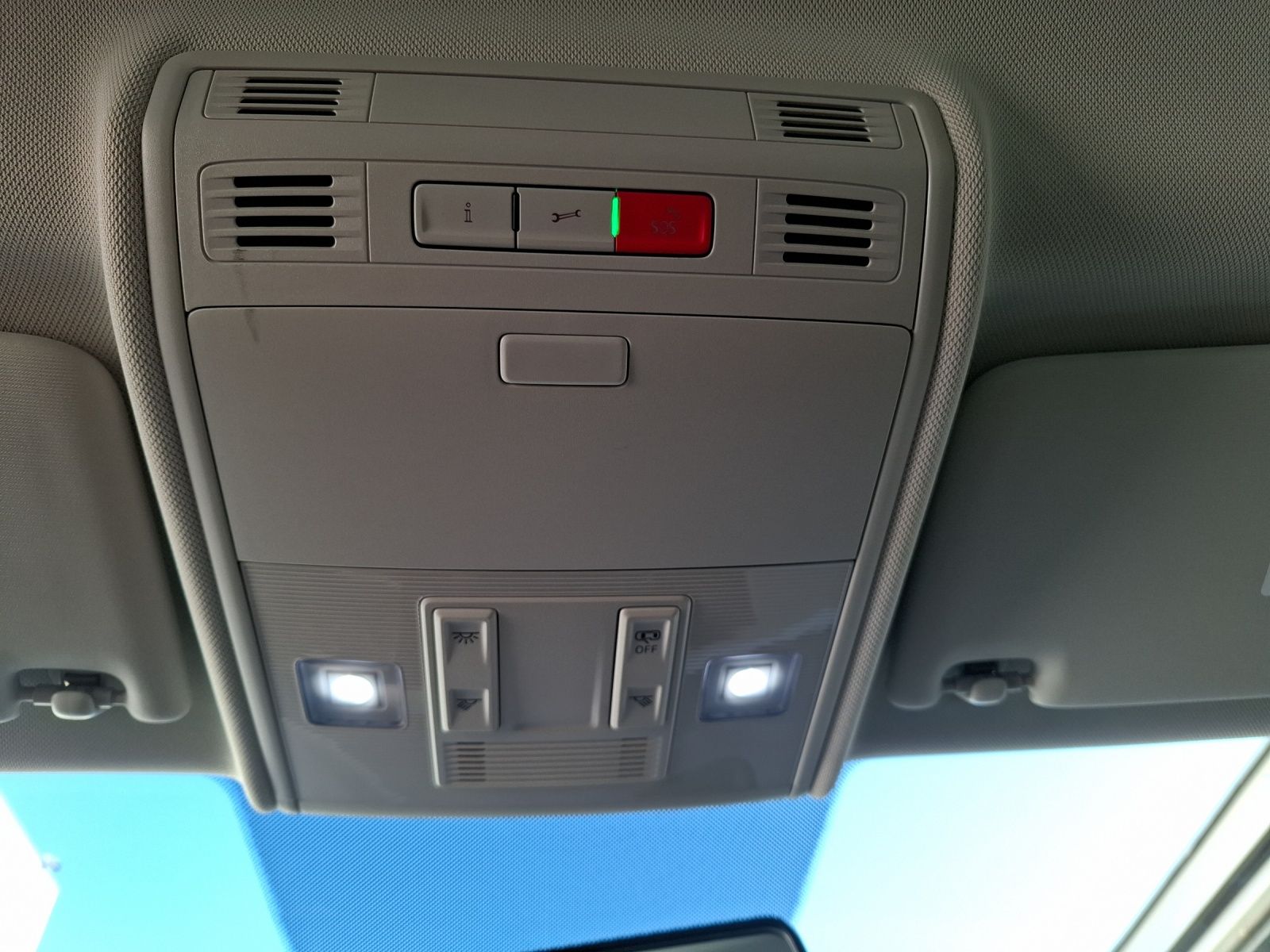 Fahrzeugabbildung Volkswagen Polo TSI Highline Klima DAB PDC SH LM