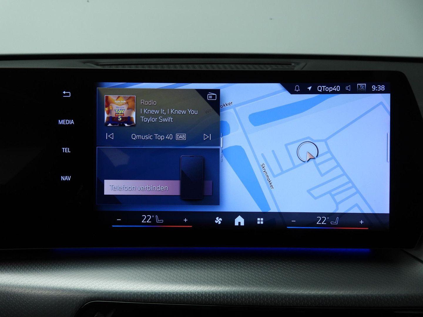 BMW X1 sDrive20i M-Sportpakket LED navi AHK, миниатюра 26