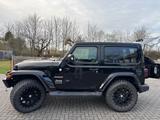 Jeep Wrangler 2.2l CRDi Sahara Automatik Sahara - Jeep Gebrauchtwagen in Braunschweig