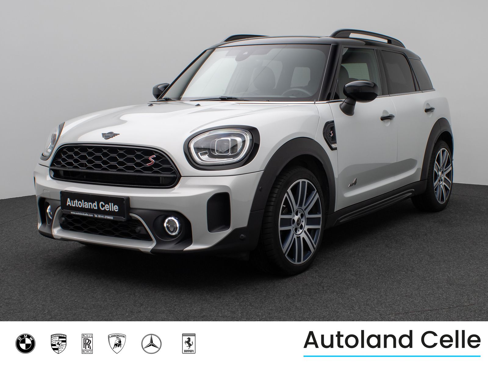 Fahrzeugabbildung MINI Cooper SD Countryman ALL4 HUD DAB Kamera 19Zoll
