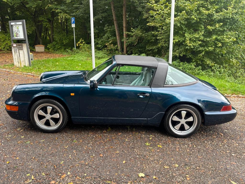 Porsche 964