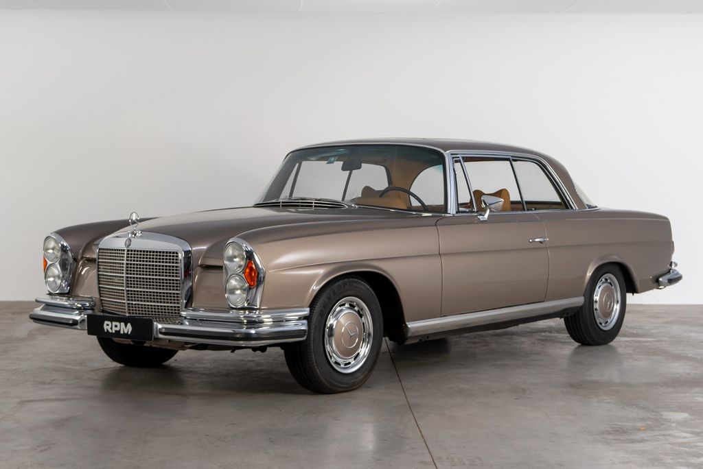 Mercedes-Benz 280