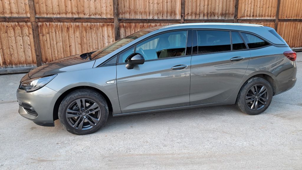 Image of Opel Astra
