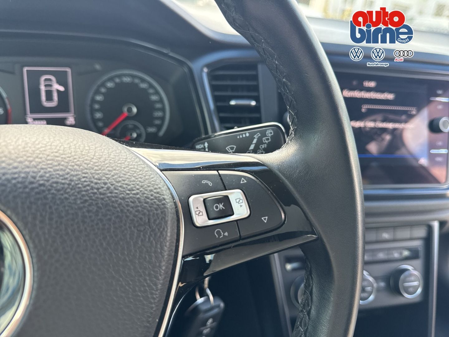 T-Roc 1.6 TDI Navi Apple CarPlay 2-Zonen-Klimaau