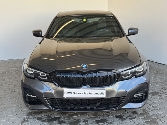 BMW 330iA Limousine M Sport Navi.LED.Rükamera.Komfzg