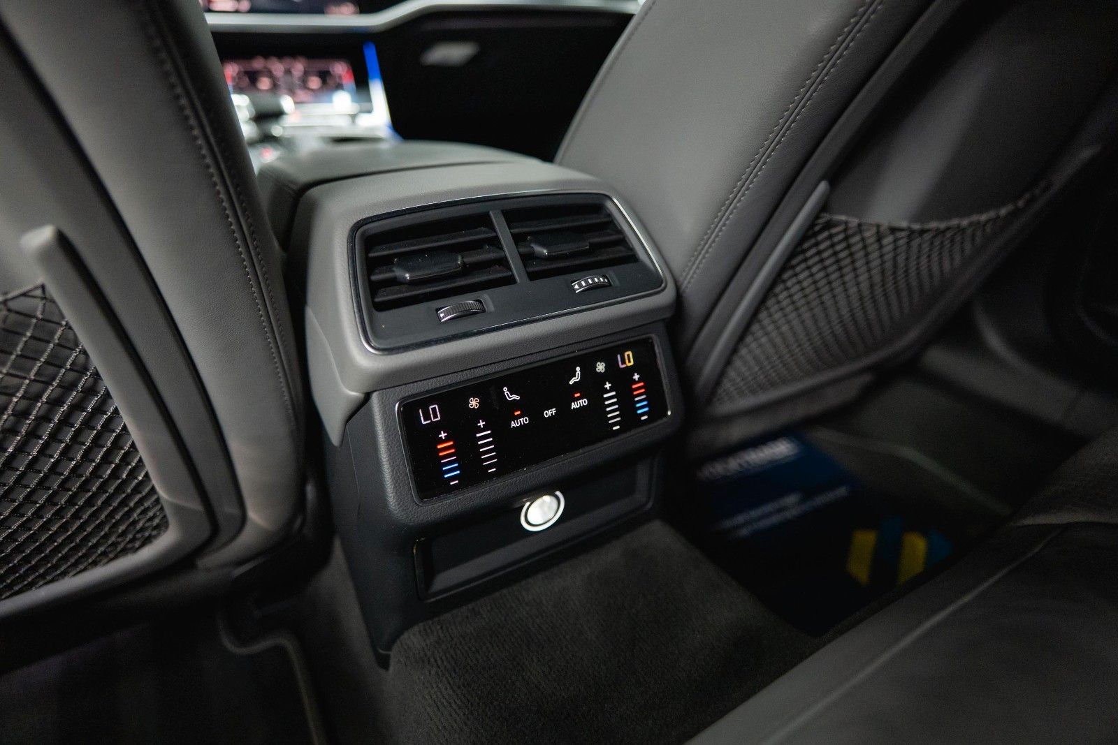 Fahrzeugabbildung Audi A6 Avant 50 TDI quattro S-Line Sport Plus | ACC