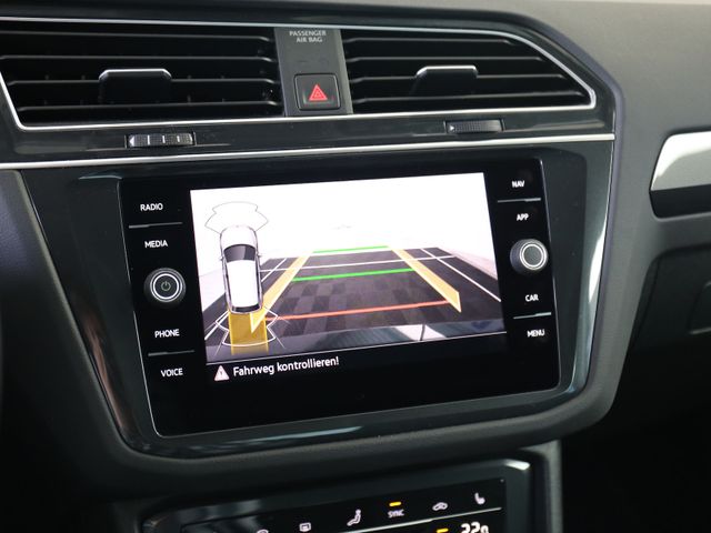 Volkswagen Tiguan DSG ELEGANCE LED MATRIX IQ ACC KAMERA