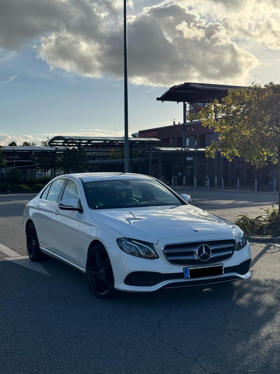 Mercedes-Benz E 220 d Autom. AMG Line