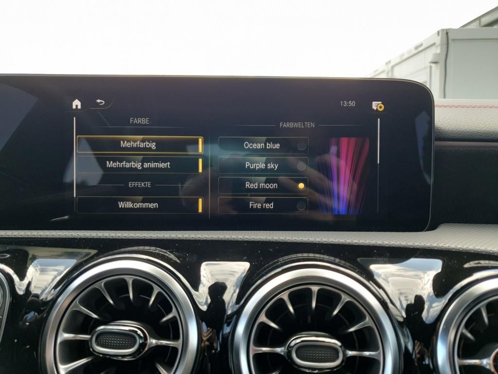 Fahrzeugabbildung Mercedes-Benz CLA 180 Coupé *AMG*Navi*ParkAss*SpurH*CarPlay