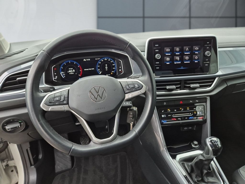 T-Roc 1.0 TSI Style *LED*DAB*SHZ*NAVI*PARK ASSIS