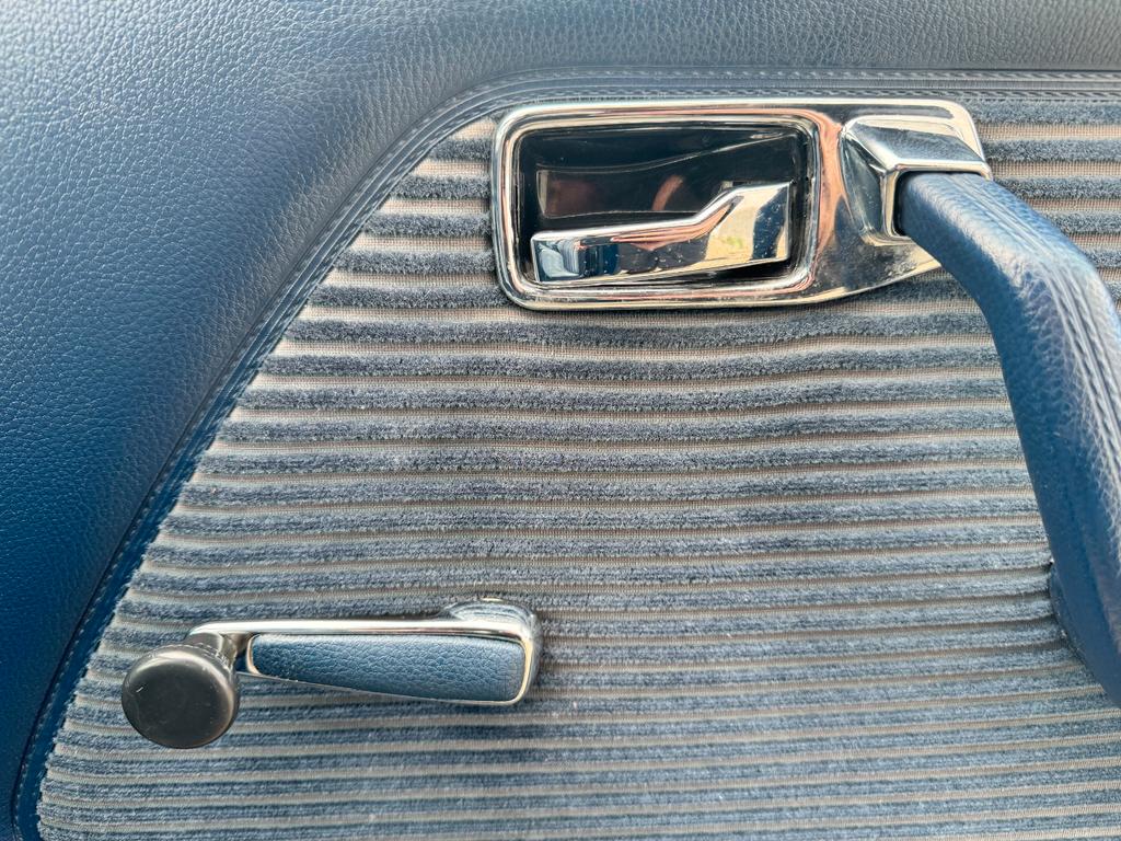 Mercedes-Benz CE 280