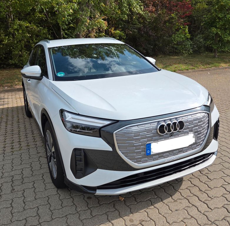 Image of Audi Q4 e-tron