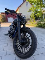 Harley-Davidson Softail Rocker C - Custom Umbau Breakout