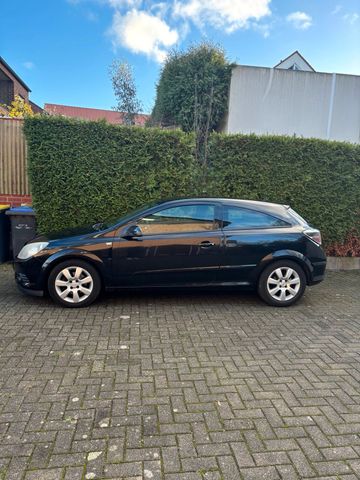 Opel Astra H GTC 1.4L