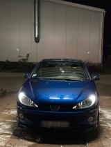 Peugeot 206cc hdi Diesel turbo - Peugeot 206 in Frankfurt (Main)