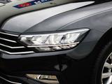 Volkswagen Passat VARIANT2.0TDI DSG SHZ/MASSAGE/ACC/DIGITA. - Volkswagen Passat: Automatik