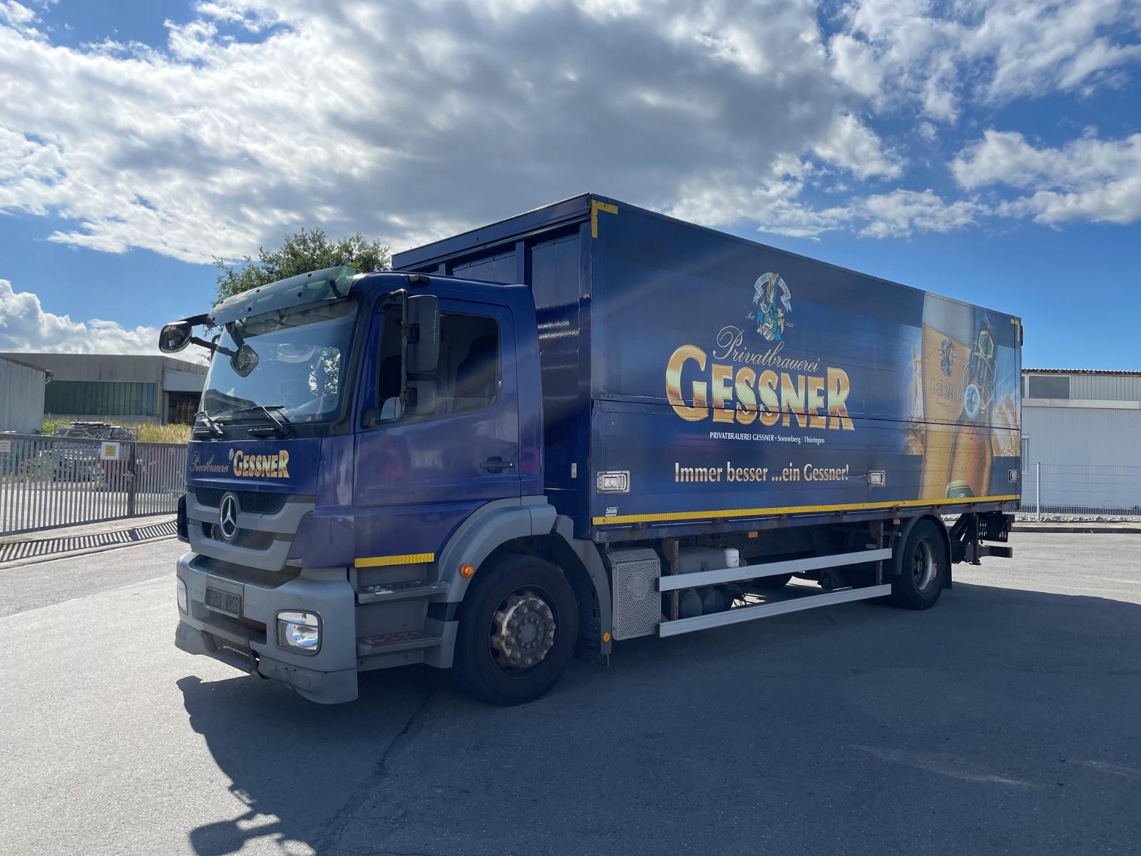 Mercedes-Benz Axor 1833 LBW Schwenkwand Koffer