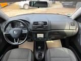 Skoda Roomster 1.2 TSi Ambition Plus*Navi*Temp*PDC - gebrauchte Skoda Van