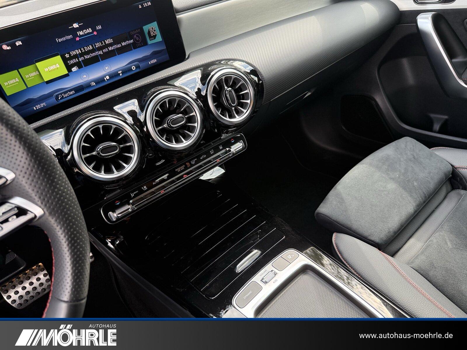 Mercedes-Benz A 250 e EQ Hybrid Technologie AMG Line Pano-SHD