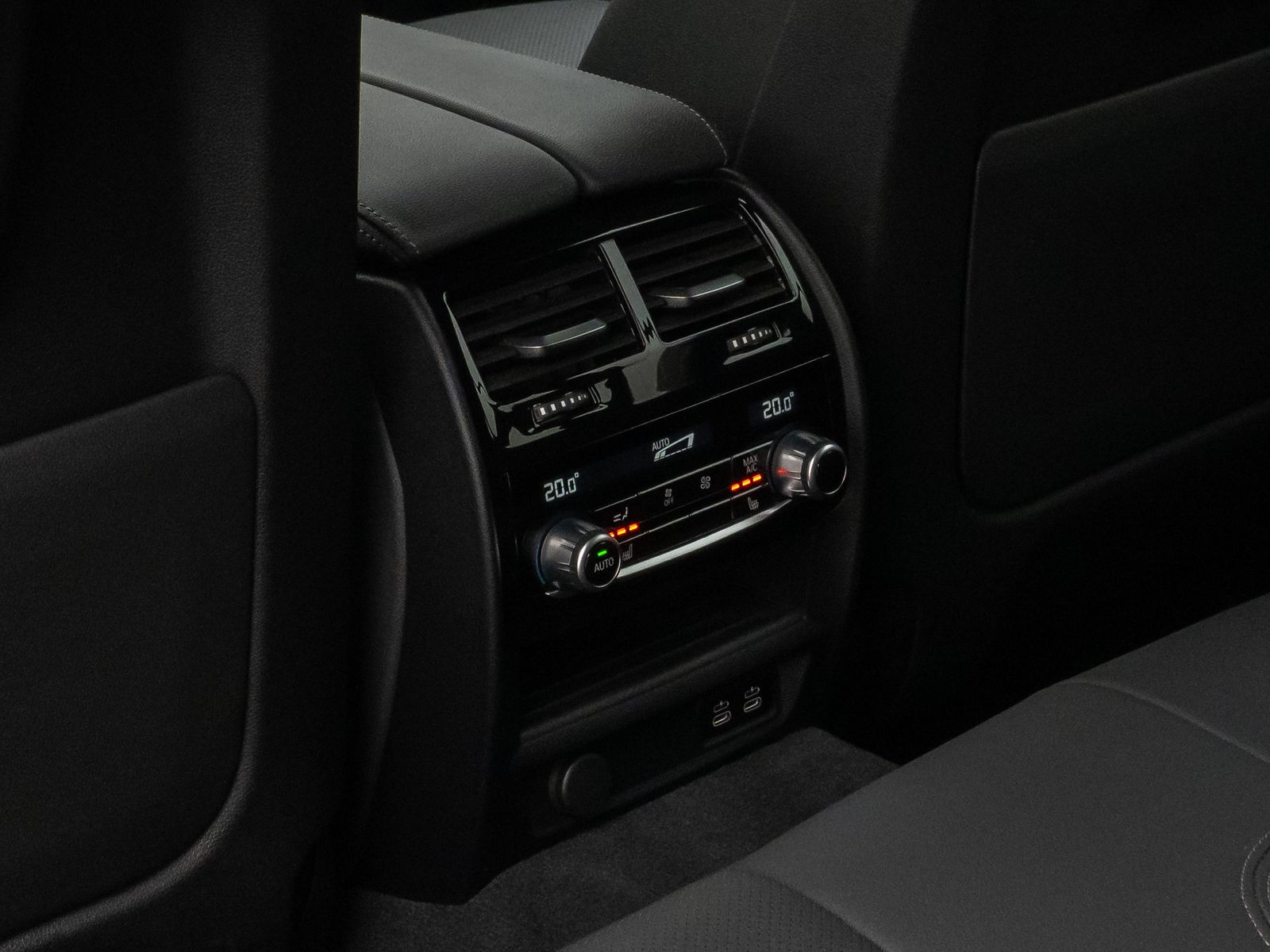 Fahrzeugabbildung BMW 540d xD M Sport Kamera Laser HUD DAB H/K Komfort