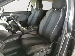 PEUGEOT 5008 Active Navi PDC 7-Sitzer 