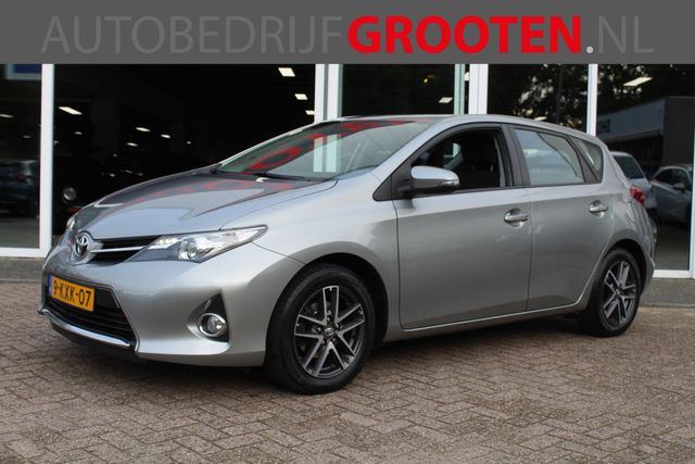 Toyota Auris 1.6 Aspiration//ECC//TREKHAAK//CRUISE!!